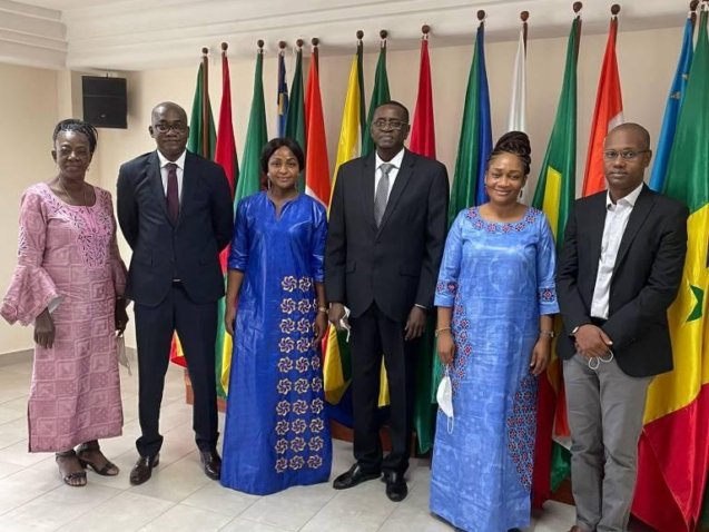 241031874_588098055893369_5480702099928227791_n